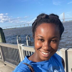 Meet your Posher, Tanesha